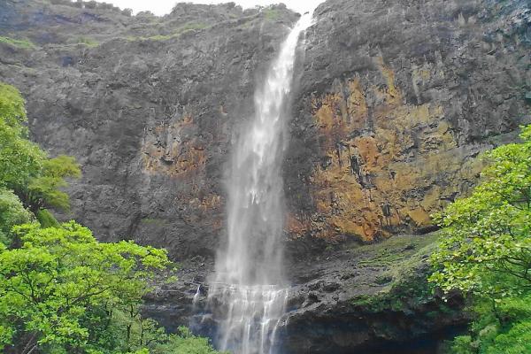 आइचा बांध