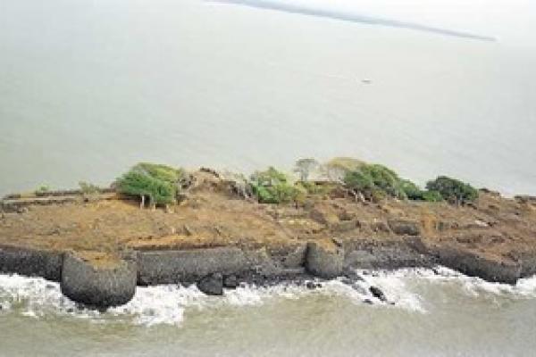underi fort